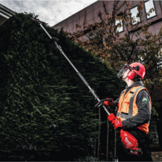 MILWAUKEE QUIK-LOK™ HEDGE TRIMMER ATTACHMENT, M18 FOPH-HTA